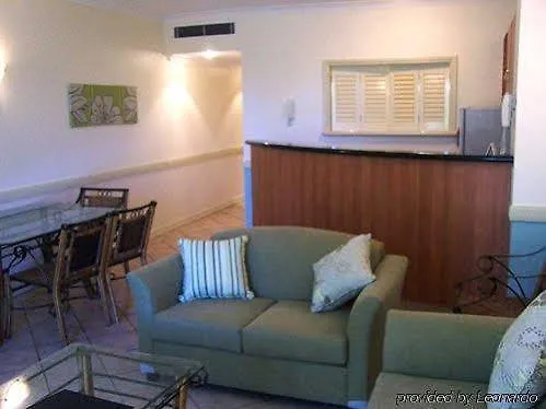 Waterfront Terraces Aparthotel Cairns 4*,  Australia