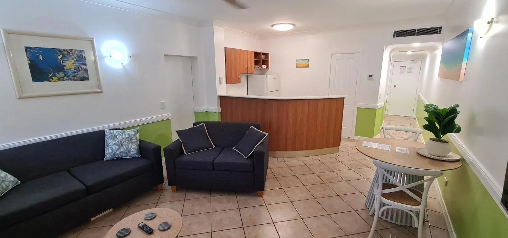 ****  Waterfront Terraces Aparthotel Cairns Australia