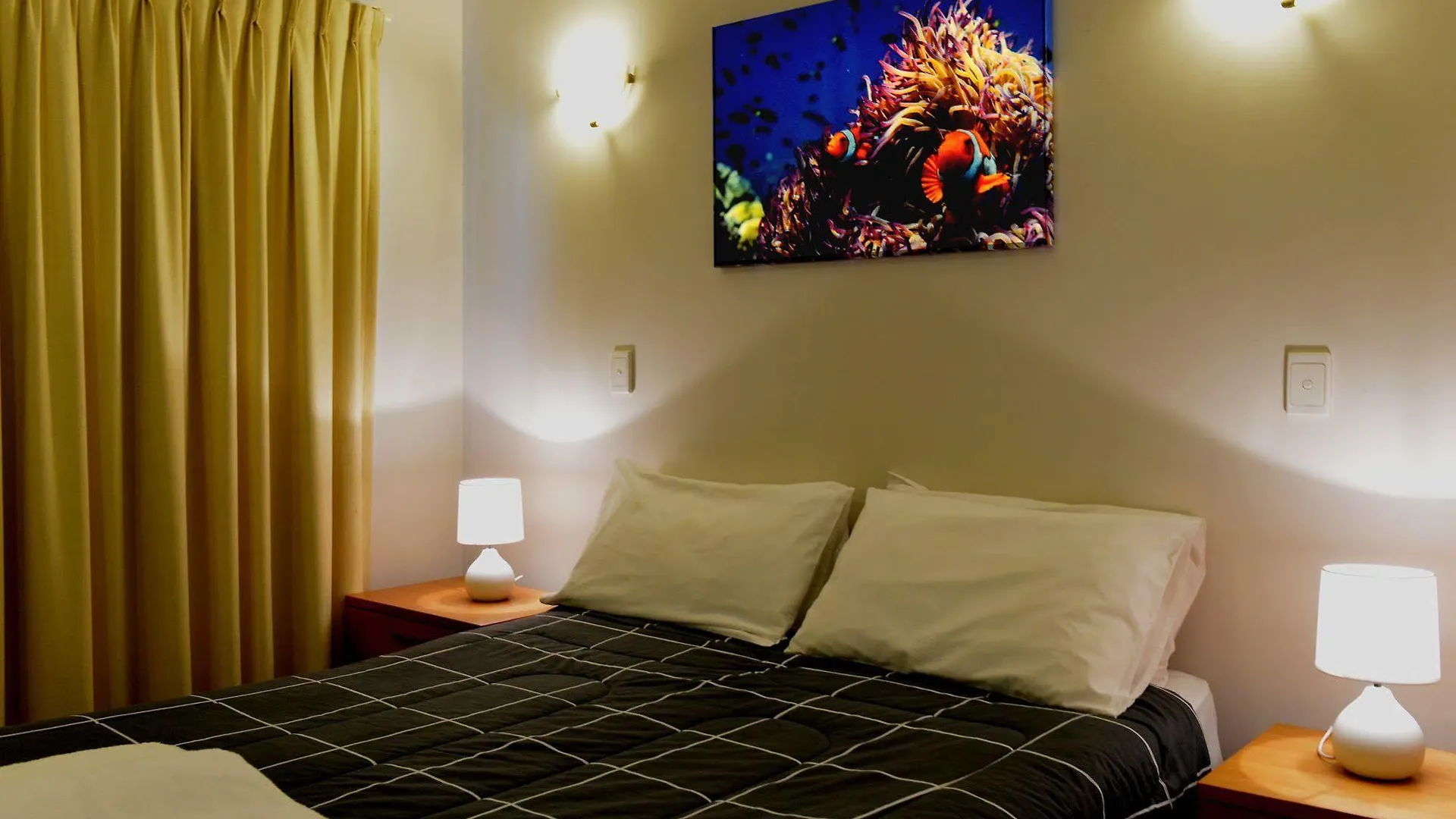 Waterfront Terraces Aparthotel Cairns